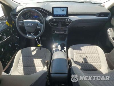 Zdjęcie 8 z 13 samochodu: 2021 FORD ESCAPE SE VIN:1FMCU9BZXMUA89782 - miniatura