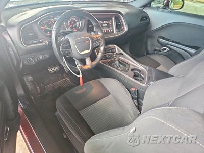 Zdjęcie 8 z 12 samochodu: 2019 DODGE CHALLENGER R/T VIN:2C3CDZBT5KH557163 - miniatura