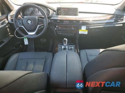 Zdjęcie 8 z 13 samochodu: 2016 BMW X5 SDRIVE35I VIN:5UXKR2C55G0R70033 - miniatura