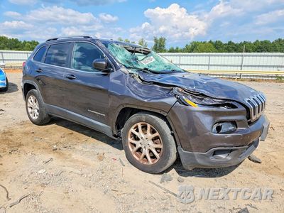 Czwarte zdjęcie samochodu z boku: 2015 JEEP CHEROKEE LATITUDE VIN:1C4PJLCB6FW706194 - miniatura