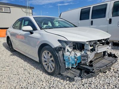 Czwarte zdjęcie samochodu z boku: 2024 TOYOTA CAMRY LE VIN:4T1C11AK9RU889625 - miniatura