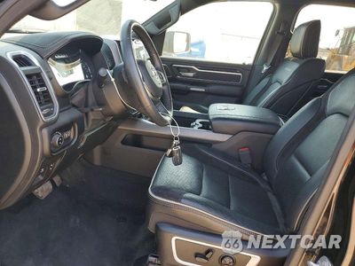 Zdjęcie 7 z 12 samochodu: 2020 RAM 1500 LARAMIE VIN:1C6SRFJTXLN308821 - miniatura
