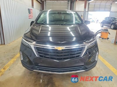 Piąte zdjęcie samochodu w środku: 2022 CHEVROLET EQUINOX LT VIN:3GNAXUEV3NL140914 - miniatura