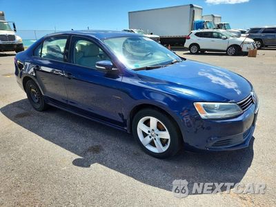 Czwarte zdjęcie samochodu z boku: 2011 VOLKSWAGEN JETTA TDI VIN:3VWLL7AJ6BM043565 - miniatura