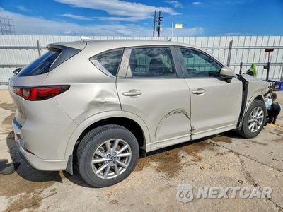 Trzecie zdjęcie samochodu z tyłu: 2025 MAZDA CX-5 SELECT VIN:JM3KFBBL9S0555890 - miniatura