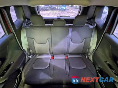 Zdjęcie 10 z 15 samochodu: 2020 JEEP RENEGADE SPORT VIN:ZACNJAAB2LPL15502 - miniatura