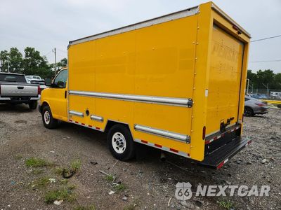 Drugie zdjęcie samochodu z przodu: 2020 GMC SAVANA BOX TRUCK VIN:1GD07RFP3L1182212 - miniatura