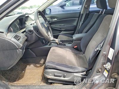 Zdjęcie 7 z 12 samochodu: 2010 HONDA ACCORD LXP VIN:1HGCP2F40AA098619 - miniatura