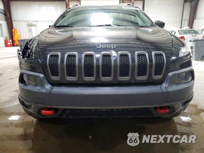 Piąte zdjęcie samochodu w środku: 2015 JEEP CHEROKEE TRAILHAWK VIN:1C4PJMBS8FW576040 - miniatura