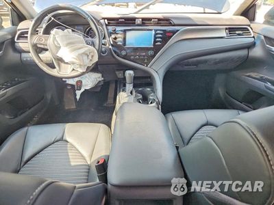 Zdjęcie 8 z 13 samochodu: 2018 TOYOTA CAMRY SE VIN:4T1B11HK0JU671546 - miniatura