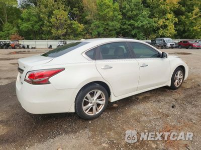 Trzecie zdjęcie samochodu z tyłu: 2014 NISSAN ALTIMA 2.5 SL VIN:1N4AL3AP4EN240807 - miniatura