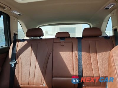 Zdjęcie 10 z 13 samochodu: 2016 BMW X5 XDR40E VIN:5UXKT0C57G0S79222 - miniatura