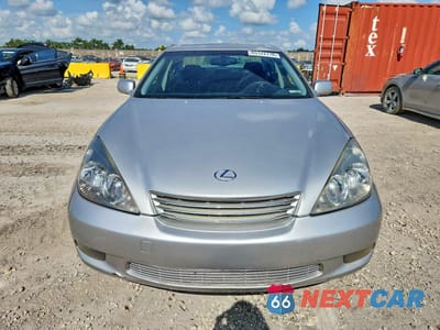 Piąte zdjęcie samochodu w środku: 2003 LEXUS ES 300 VIN:JTHBF30G330094402 - miniatura