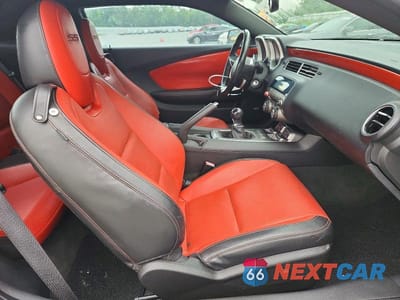 Zdjęcie 10 z 12 samochodu: 2010 CHEVROLET CAMARO SS VIN:2G1FT1EW1A9144404 - miniatura