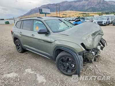 Czwarte zdjęcie samochodu z boku: 2024 VOLKSWAGEN ATLAS PEAK EDITION SE VIN:1V2CR2CA6RC611969 - miniatura