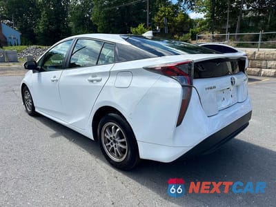 Drugie zdjęcie samochodu z przodu: 2018 TOYOTA PRIUS ONE VIN:JTDKBRFU9J3060117 - miniatura