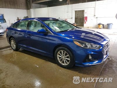 Czwarte zdjęcie samochodu z boku: 2018 HYUNDAI SONATA SE VIN:5NPE24AF2JH625255 - miniatura