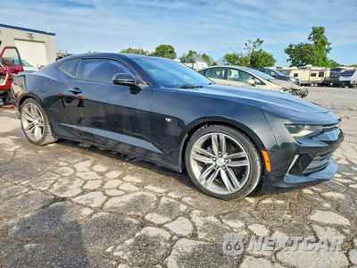 Czwarte zdjęcie samochodu z boku: 2017 CHEVROLET CAMARO LT VIN:1G1FB1RS8H0181741 - miniatura