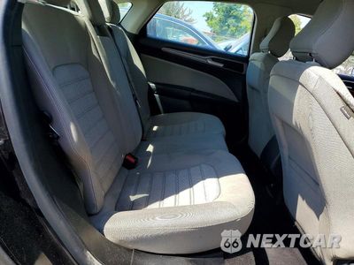 Zdjęcie 10 z 13 samochodu: 2020 FORD FUSION S VIN:3FA6P0G75LR127684 - miniatura