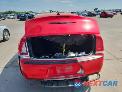 Zdjęcie 6 z 12 samochodu: 2017 CHRYSLER 300 LIMITED VIN:2C3CCAAG5HH662139 - miniatura