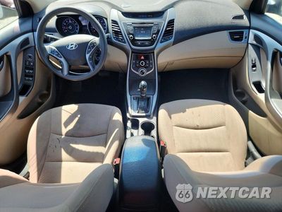 Zdjęcie 8 z 12 samochodu: 2016 HYUNDAI ELANTRA SE VIN:5NPDH4AEXGH766861 - miniatura