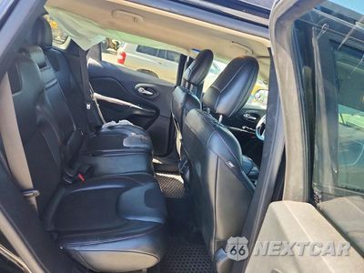 Zdjęcie 11 z 13 samochodu: 2015 JEEP CHEROKEE TRAILHAWK VIN:1C4PJMBSXFW778197 - miniatura
