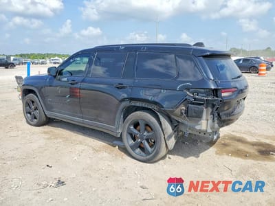 Drugie zdjęcie samochodu z przodu: 2023 JEEP GRAND CHEROKEE L LAREDO VIN:1C4RJKAG2P8825741 - miniatura