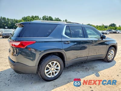 Trzecie zdjęcie samochodu z tyłu: 2018 CHEVROLET TRAVERSE LT VIN:1GNEVGKW2JJ285160 - miniatura