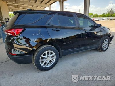Trzecie zdjęcie samochodu z tyłu: 2022 CHEVROLET EQUINOX LS VIN:2GNAXHEV6N6130924 - miniatura