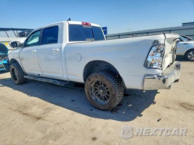 Drugie zdjęcie samochodu z przodu: 2019 RAM 1500 CLASSIC SLT VIN:1C6RR7TT9KS601790 - miniatura