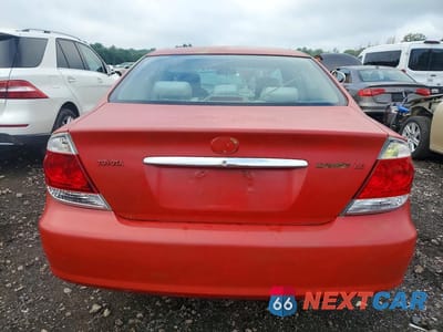 Zdjęcie 6 z 12 samochodu: 2005 TOYOTA CAMRY LE VIN:4T1BE30KX5U969085 - miniatura