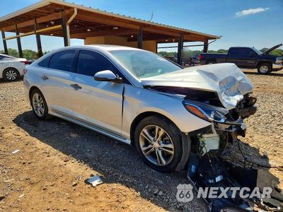 Czwarte zdjęcie samochodu z boku: 2018 HYUNDAI SONATA SPORT VIN:5NPE34AF1JH653478 - miniatura