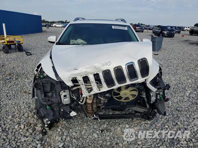 Piąte zdjęcie samochodu w środku: 2017 JEEP CHEROKEE LATITUDE VIN:1C4PJMCS3HW551726 - miniatura