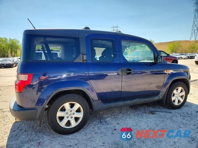 Trzecie zdjęcie samochodu z tyłu: 2010 HONDA ELEMENT EX VIN:5J6YH2H77AL007952 - miniatura