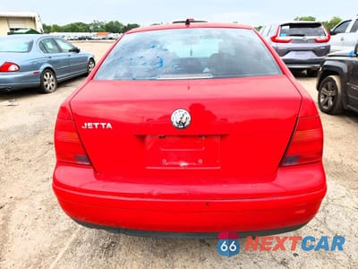 Zdjęcie 6 z 12 samochodu: 2001 VOLKSWAGEN JETTA GLS VIN:3VWSS29M01M002427 - miniatura