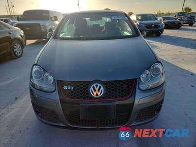 Piąte zdjęcie samochodu w środku: 2006 VOLKSWAGEN NEW GTI VIN:WVWFV71K16W202419 - miniatura