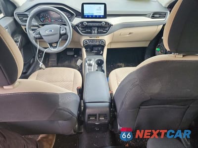 Zdjęcie 8 z 13 samochodu: 2021 FORD ESCAPE SE VIN:1FMCU9G67MUA04475 - miniatura