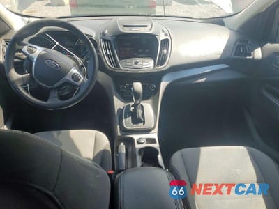 Zdjęcie 8 z 13 samochodu: 2013 FORD ESCAPE SE VIN:1FMCU0G91DUB79102 - miniatura