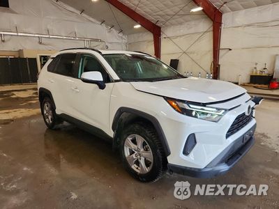 Czwarte zdjęcie samochodu z boku: 2025 TOYOTA RAV4 XLE VIN:2T3P1RFV9SW569737 - miniatura