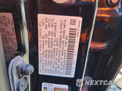 Zdjęcie 14 z 14 samochodu: 2017 HONDA CR-V TOURING VIN:2HKRW2H91HH679778 - miniatura