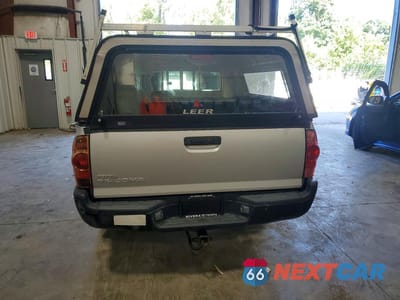 Zdjęcie 6 z 12 samochodu: 2005 TOYOTA TACOMA BASE VIN:5TENX22N85Z100683 - miniatura