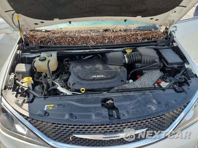 Zdjęcie 12 z 13 samochodu: 2018 CHRYSLER PACIFICA TOURING L VIN:2C4RC1BG0JR125795 - miniatura