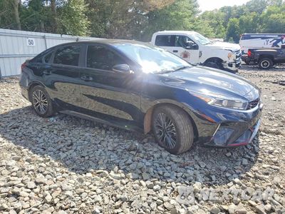 Czwarte zdjęcie samochodu z boku: 2024 KIA FORTE GT LINE VIN:3KPF54AD0RE722559 - miniatura