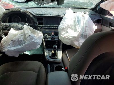Zdjęcie 8 z 12 samochodu: 2019 HYUNDAI ELANTRA SEL VIN:KMHD84LF9KU746858 - miniatura
