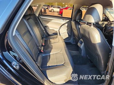 Zdjęcie 10 z 12 samochodu: 2017 VOLKSWAGEN PASSAT R-LINE VIN:1VWDT7A38HC069648 - miniatura