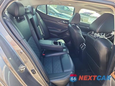 Zdjęcie 10 z 13 samochodu: 2017 NISSAN MAXIMA PLATINUM VIN:1N4AA6AP1HC397072 - miniatura