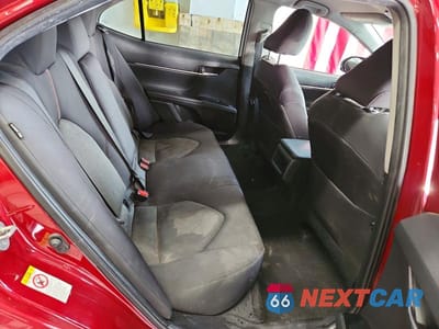 Zdjęcie 10 z 13 samochodu: 2019 TOYOTA CAMRY LE VIN:4T1B11HK0KU757487 - miniatura