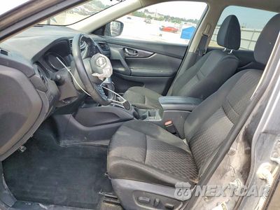 Zdjęcie 7 z 13 samochodu: 2019 NISSAN ROGUE SV VIN:KNMAT2MT5KP528591 - miniatura