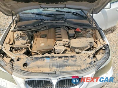 Zdjęcie 11 z 12 samochodu: 2008 BMW 528 I VIN:WBANU53548C113410 - miniatura