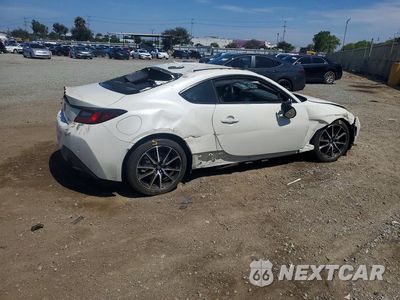 Trzecie zdjęcie samochodu z tyłu: 2024 TOYOTA GR86 BASE VIN:JF1ZNBB16R8758391 - miniatura